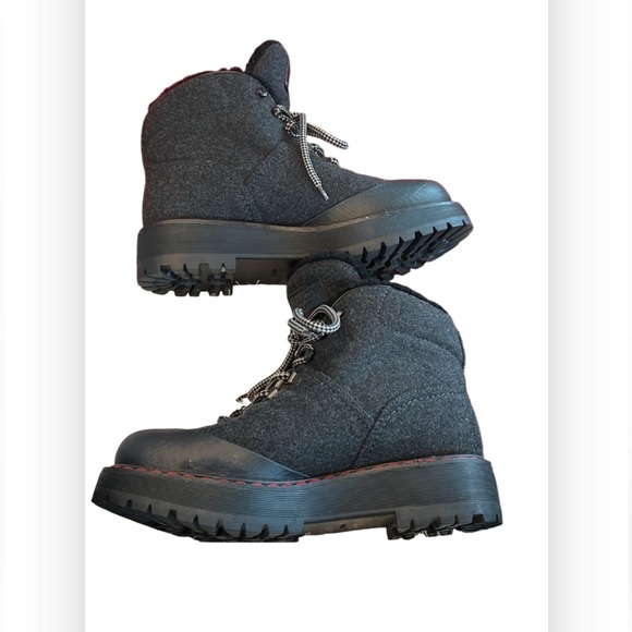 Prada Linea Rosa Felt Lace-Up
Shearling Fur-Lined Combat Boot - Picture 2 of 7